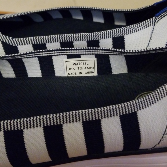 Propet Travelfit Flex Navy/White Sz 7.5 NIB - Picture 3 of 5